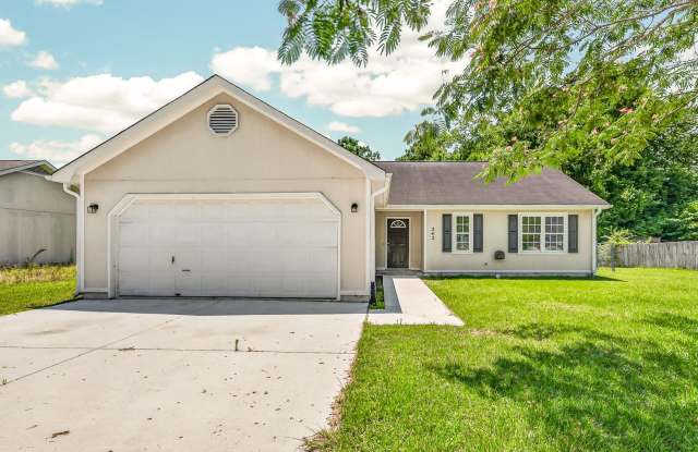 242 Zachary Ln | 3BR/2BA | Fenced Backyard photos photos