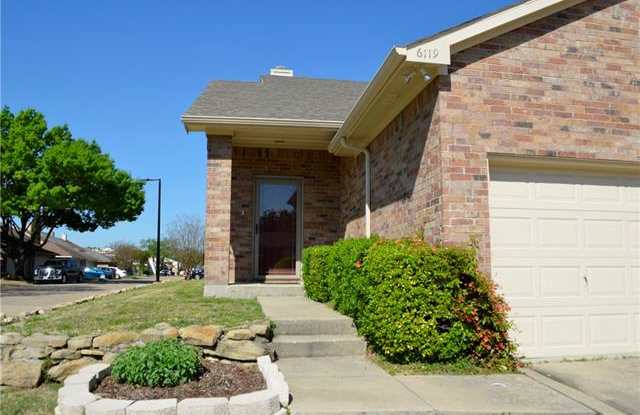 6119 Cypress Point Drive Gallery 3