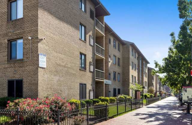 Washington Apartments photos photos