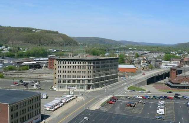 100 Chenango Place Gallery 2