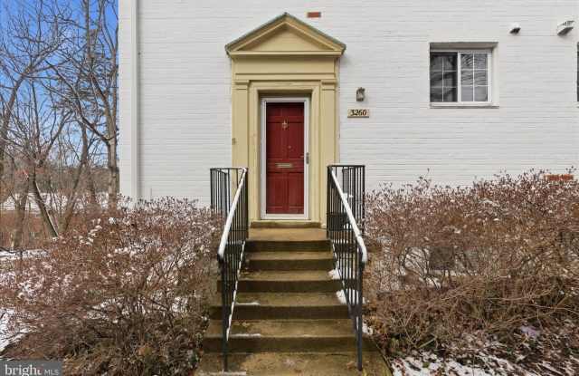 3260 GUNSTON Road Gallery 2