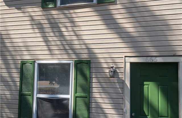 665 N Betty Jo Drive Gallery 1
