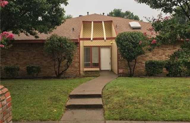 1002 Rosewood Place - 1002 Rosewood Place, Carrollton, TX 75006