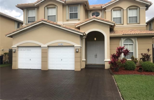 11341 NW 82nd Ter - 11341 Northwest 82nd Terrace, Doral, FL 33178