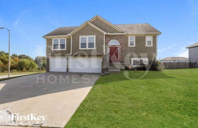 5401 Crysler Avenue photos photos