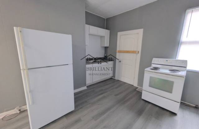 2239 East 34th Street photos photos