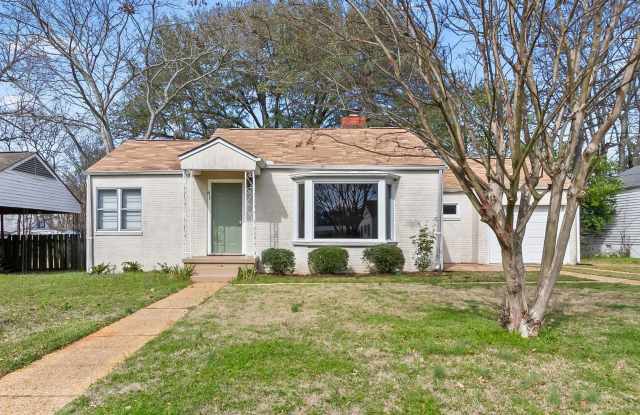 3 Bed 2 Bath Home! Available Now! photos photos