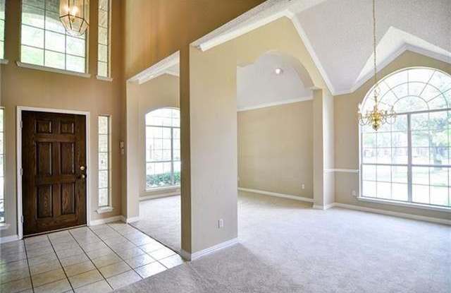 608 Heartland Drive Gallery 4
