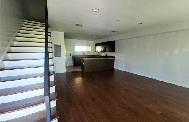 1488 Rexford Drive photos photos