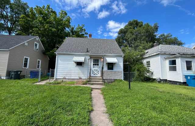 Updated 2 bedroom, 1 bath house photos photos