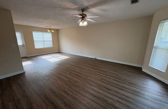 1/2 OFF DEPOSIT SPECIAL! BRIDGEWATER HOME! PRE-LEASING FOR AUGUST 1 2027! Gallery 3