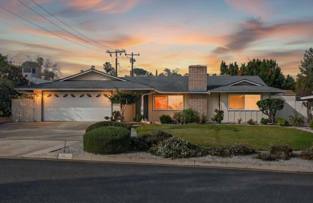 Spacious Updated Single Story - Walk to LLUMC photos photos