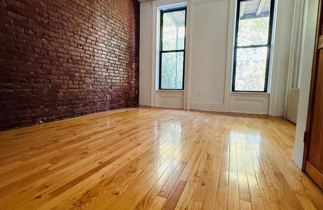 476 7th Avenue photos photos