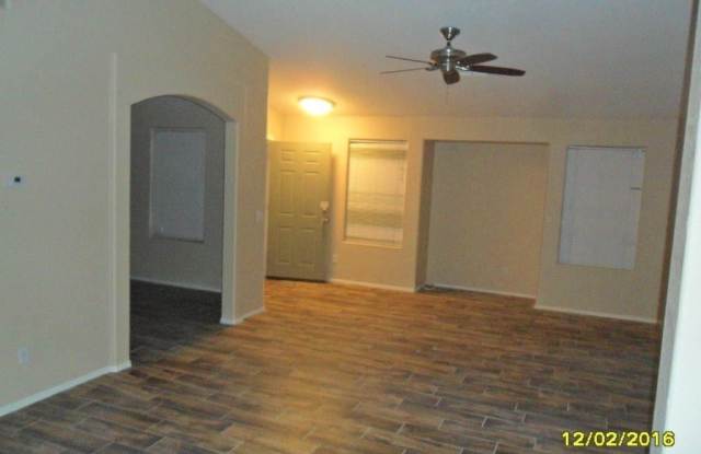 15236 W Melvin St Gallery 2