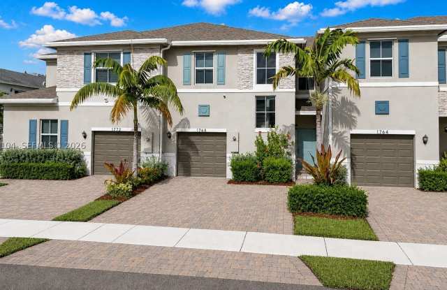1768 SE 8th Ter photos photos 1768 SE 8th Ter photos photos