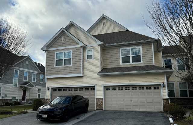 75 Meadow View Drive - 75 Meadow View Drive, Mechanicstown, NY 10940 75 Meadow View Drive - 75 Meadow View Drive, Mechanicstown, NY 10940