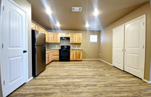 Cozy 3 Bedroom Home Gallery 4