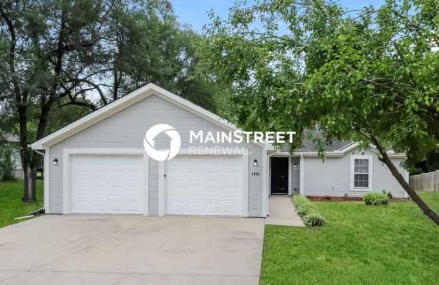 7303 Oak Street - 7303 Oak Street, Pleasant Valley, MO 64068