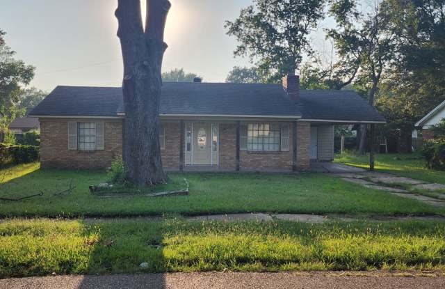 740 N 18th St. photos photos
