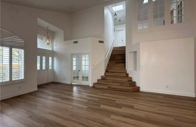 2424 SHADY VISTA Drive photos photos