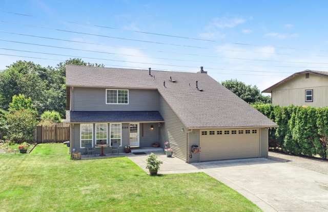 Beautiful 4 bedroom home in NE Tacoma! photos photos