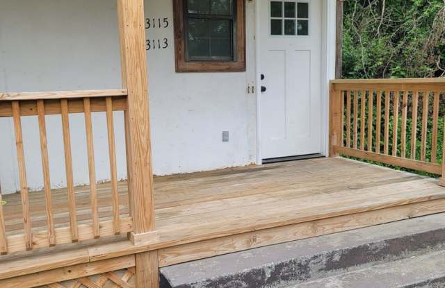 RENOVATED 2 BDRM, 2 BATH UPSTAIRS CONDO. AVAILABLE NOW! $1600.00 MONTH photos photos