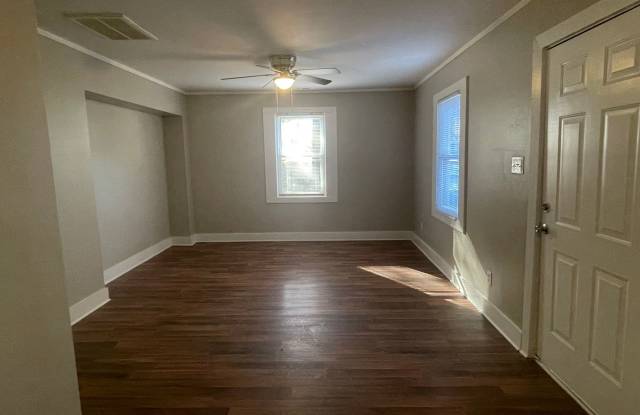 Adorable 3 bedroom 1 bath home with a carport . Located in Rock Hill Gallery 3