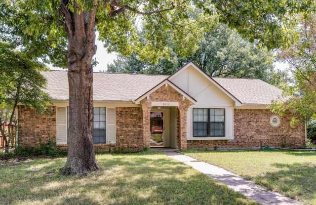 4032 Lonesome Trail Gallery 4
