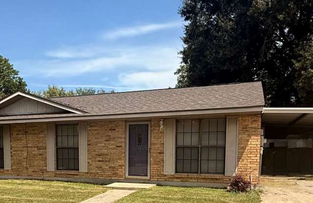 FOR RENT IN LAFAYETTE: 3 BEDROOM HOME! photos photos