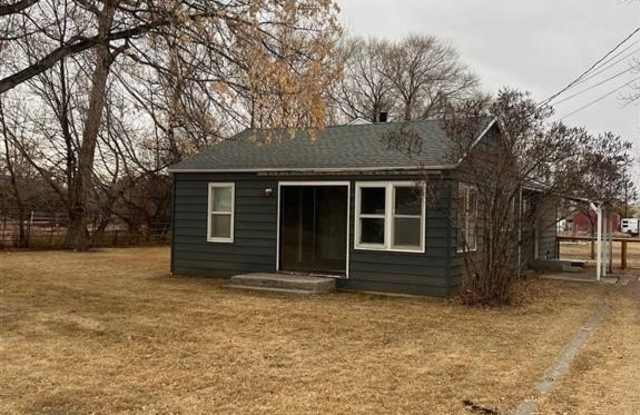 2525 Central Ave - 2525 Central Avenue, Cody, WY 82414