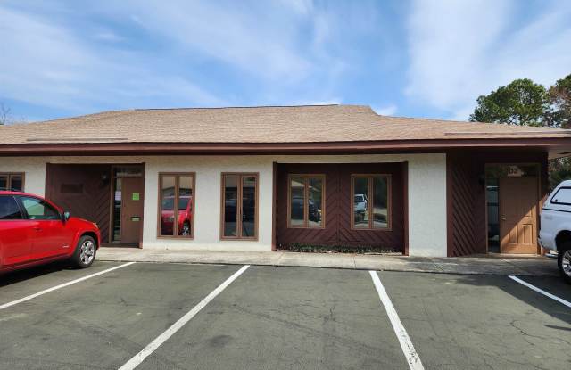 1500 N Highway 17 Business photos photos