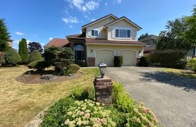 4318 41st ST NE - 4318 41st Street Northeast, Tacoma, WA 98422
