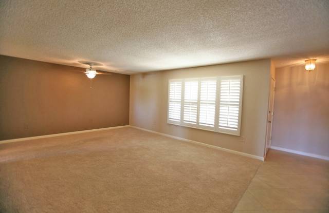 12814 W Castlebar Dr Gallery 3