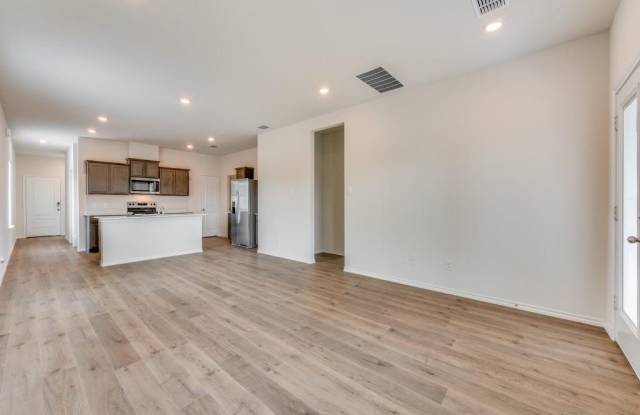 549 Minnie Lane - 549 Minnie Lane, Pilot Point, TX 76258