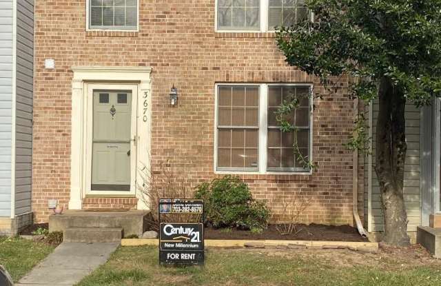 3670 WOODHAVEN COURT - 3670 Woodhaven Court, Lake Ridge, VA 22192