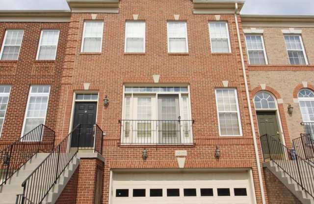 22063 AVONWORTH SQUARE - 22063 Avonworth Square, Broadlands, VA 20148