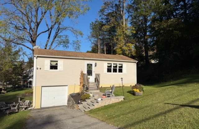 39 Scenic Dr Gallery 1