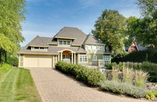 26170 Birch Bluff Road Gallery 2