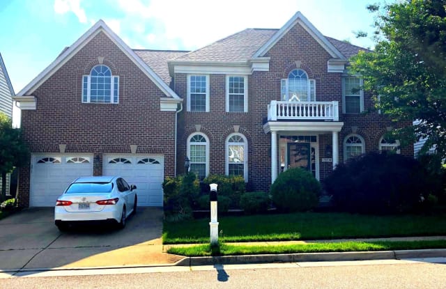 13374 POTOMAC PATH DRIVE - 13374 Potomac Path Drive, Woodbridge, VA 22191