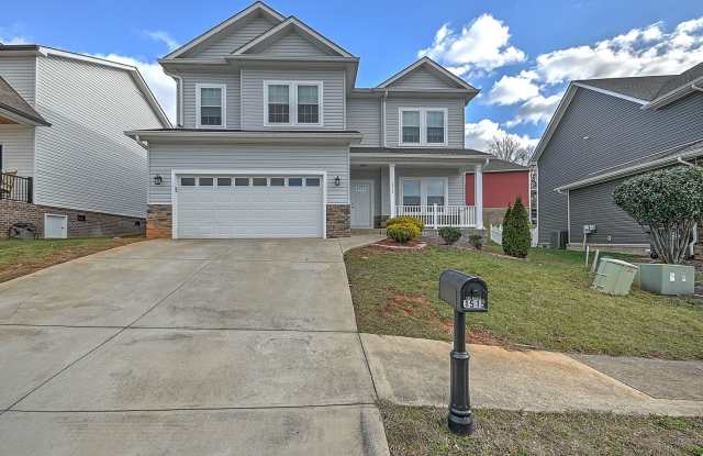 4 Bedroom / 2.5 Bath Home  Kingsport, TN photos photos