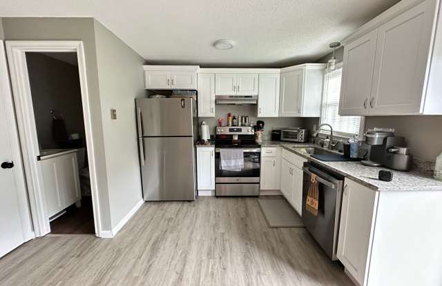 Spacious 2-Bedroom Condominium for Rent - Suffield CT! photos photos