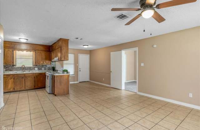7846 Womack Road Gallery 4