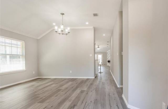 13291 Roadster Drive Gallery 3