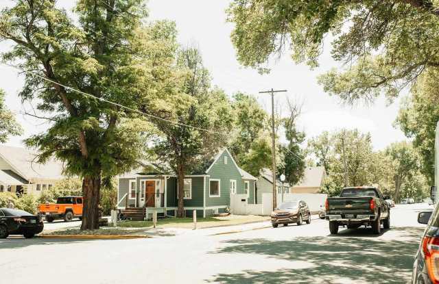 244 Avenue E photos photos
