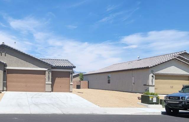 TESORA PAHRUMP - E. Summit Avenue photos photos