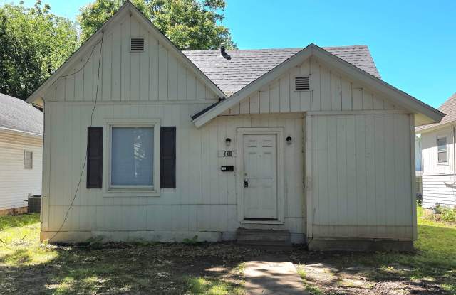 Cozy home with central heat & air for $650! photos photos Cozy home with central heat & air for $650! photos photos