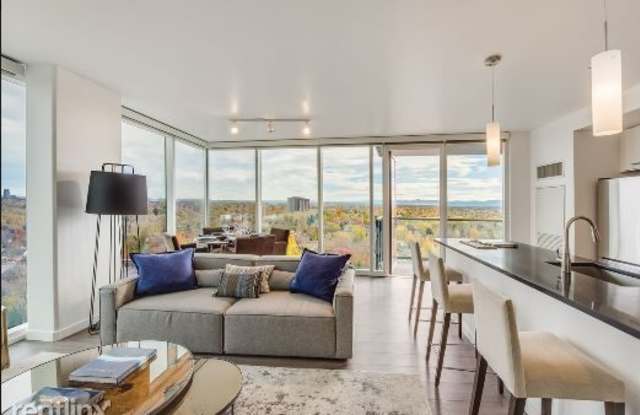 1108 E Bayaud Ave Gallery 3