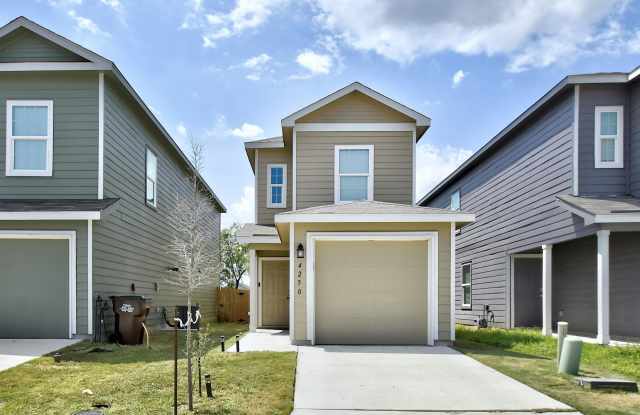 4250 Thalweg Way Gallery 2