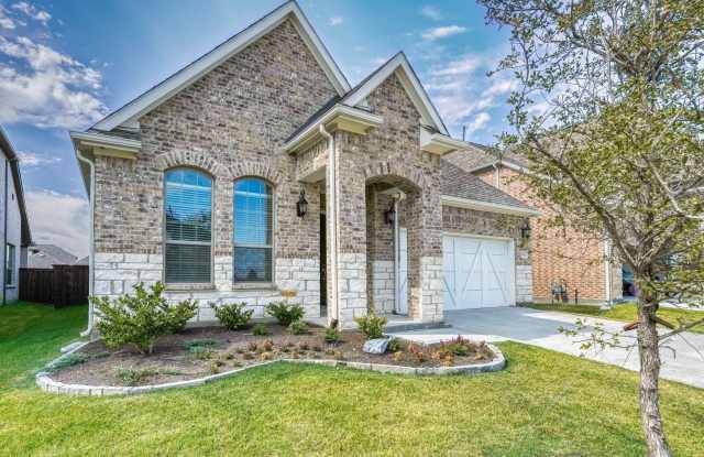 16417 Garden Drive Gallery 2