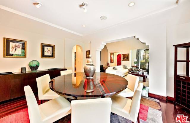 6626 LINDENHURST Avenue Gallery 2